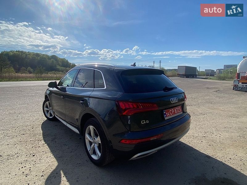 Внедорожник / Кроссовер Audi Q5 2019 в Львове
