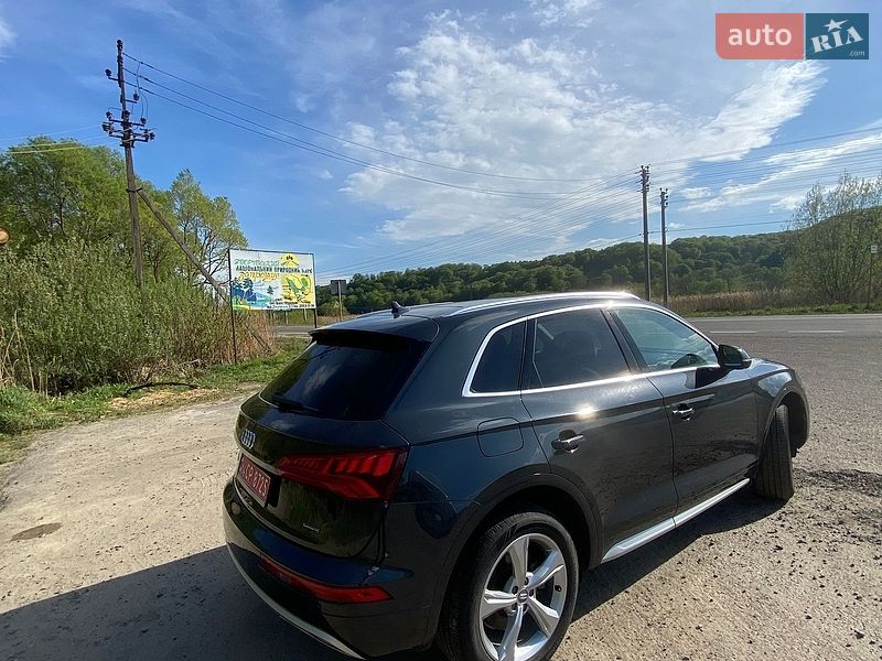 Внедорожник / Кроссовер Audi Q5 2019 в Львове