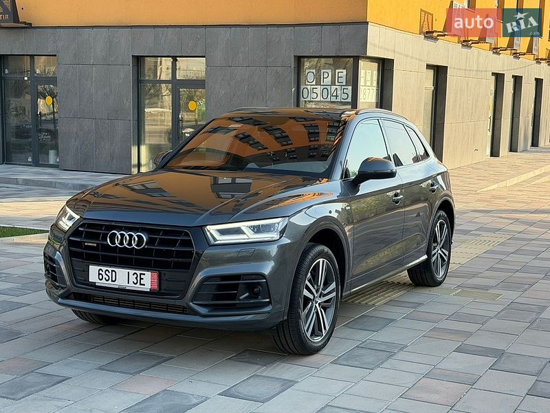 Внедорожник / Кроссовер Audi Q5 2019 в Днепре