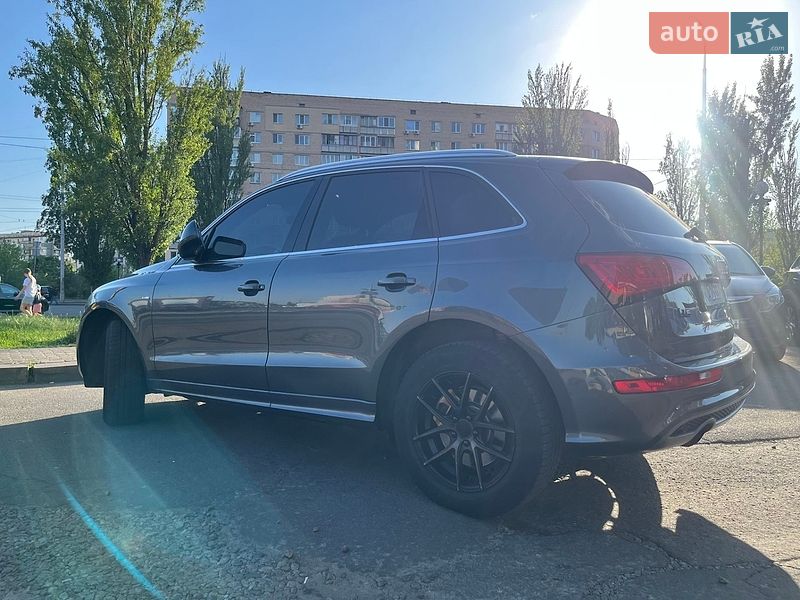 Внедорожник / Кроссовер Audi Q5 2014 в Киеве