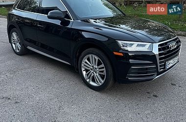 Внедорожник / Кроссовер Audi Q5 2019 в Сумах