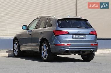 Внедорожник / Кроссовер Audi Q5 2013 в Киеве