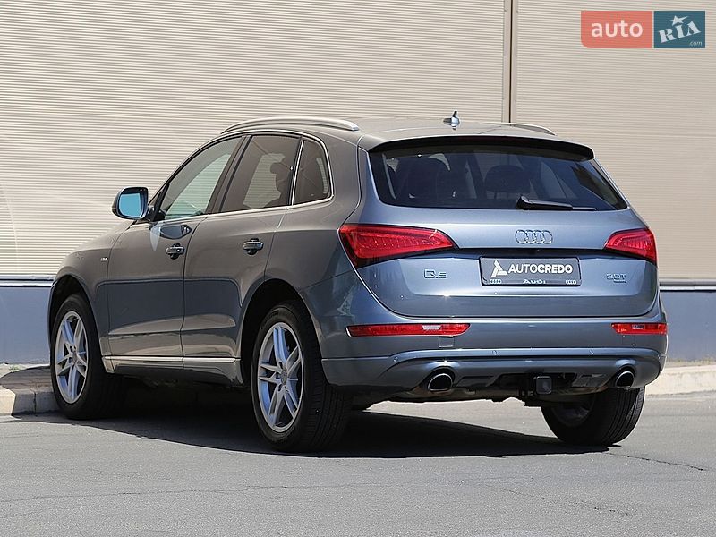 Внедорожник / Кроссовер Audi Q5 2013 в Киеве