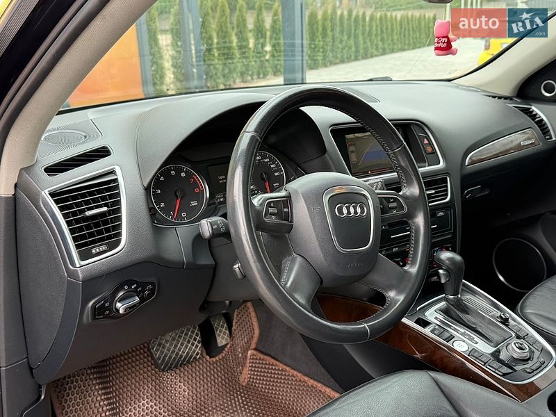 Внедорожник / Кроссовер Audi Q5 2011 в Стрые