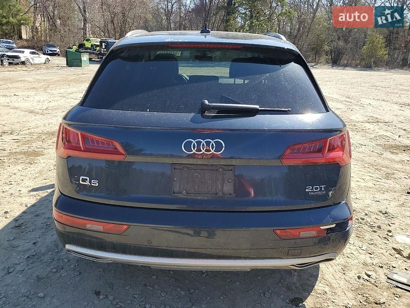Позашляховик / Кросовер Audi Q5 2018 в Львові