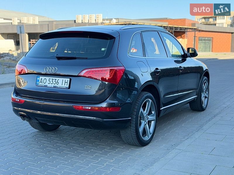 Внедорожник / Кроссовер Audi Q5 2012 в Мукачево