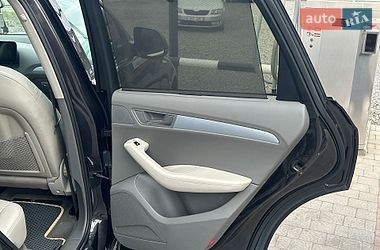 Внедорожник / Кроссовер Audi Q5 2012 в Мукачево
