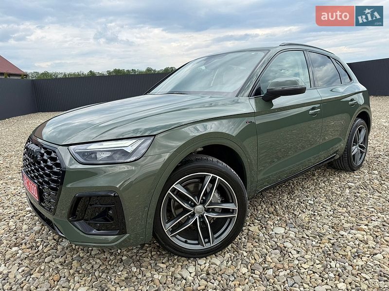 Внедорожник / Кроссовер Audi Q5 2022 в Стрые
