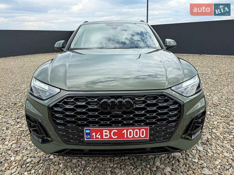 Внедорожник / Кроссовер Audi Q5 2022 в Стрые