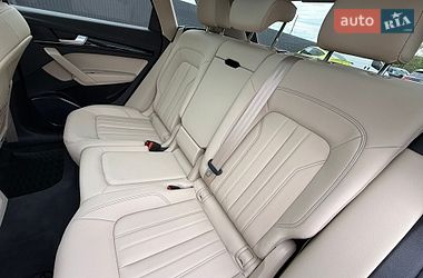 Внедорожник / Кроссовер Audi Q5 2022 в Стрые