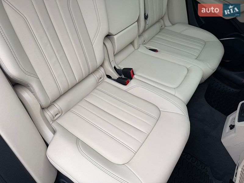 Внедорожник / Кроссовер Audi Q5 2022 в Стрые