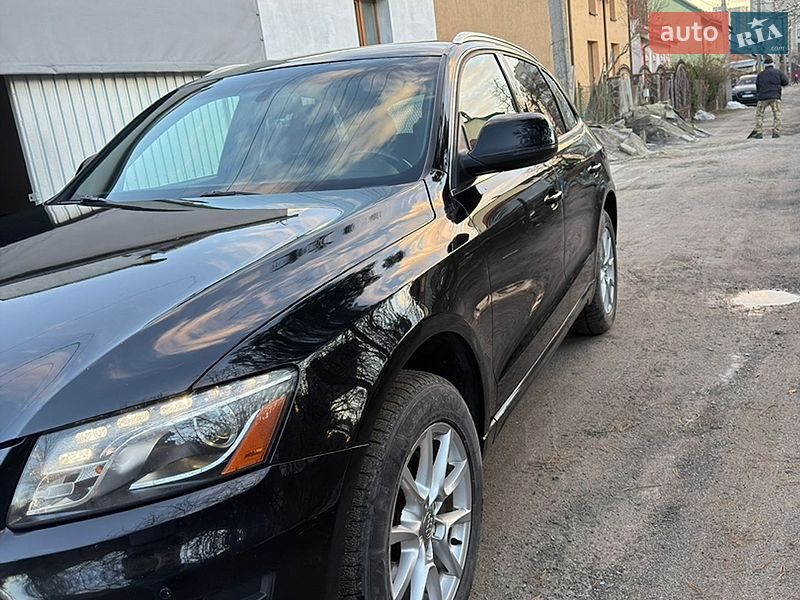 Позашляховик / Кросовер Audi Q5 2011 в Львові