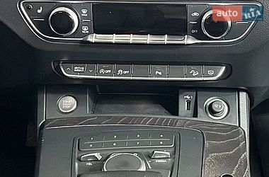 Внедорожник / Кроссовер Audi Q5 2018 в Львове