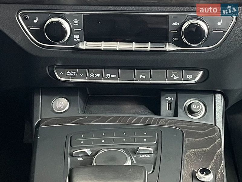 Внедорожник / Кроссовер Audi Q5 2018 в Львове