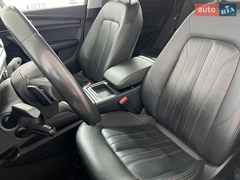 Внедорожник / Кроссовер Audi Q5 2018 в Львове