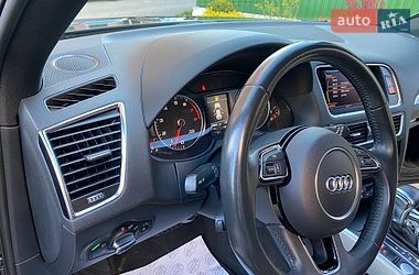 Позашляховик / Кросовер Audi Q5 2017 в Луцьку