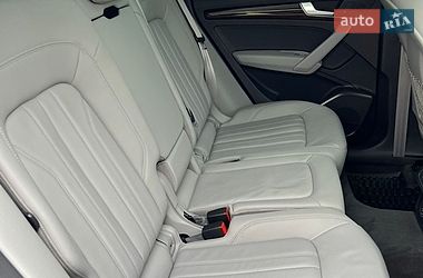 Внедорожник / Кроссовер Audi Q5 2017 в Львове