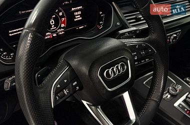 Внедорожник / Кроссовер Audi Q5 2019 в Одессе