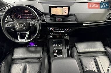 Внедорожник / Кроссовер Audi Q5 2019 в Одессе