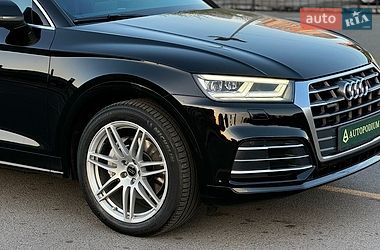 Внедорожник / Кроссовер Audi Q5 2017 в Киеве
