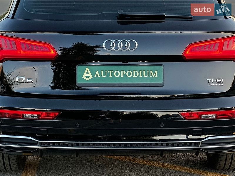 Внедорожник / Кроссовер Audi Q5 2017 в Киеве