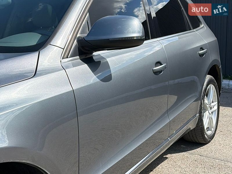 Позашляховик / Кросовер Audi Q5 2012 в Івано-Франківську