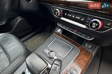 Внедорожник / Кроссовер Audi Q5 2018 в Ивано-Франковске