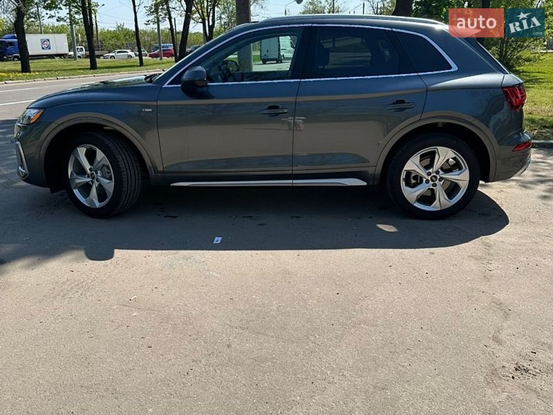 Внедорожник / Кроссовер Audi Q5 2024 в Харькове