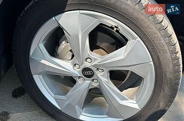 Внедорожник / Кроссовер Audi Q5 2024 в Харькове