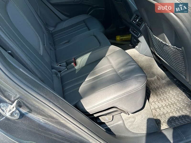Внедорожник / Кроссовер Audi Q5 2024 в Харькове