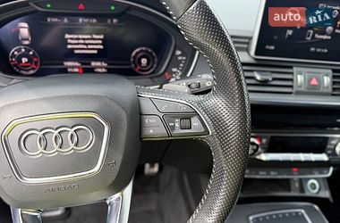 Внедорожник / Кроссовер Audi Q5 2019 в Житомире