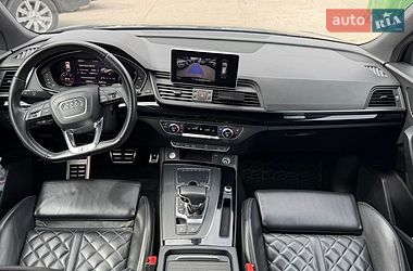 Внедорожник / Кроссовер Audi Q5 2019 в Житомире