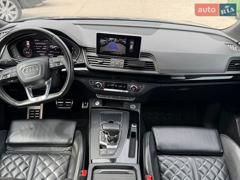 Внедорожник / Кроссовер Audi Q5 2019 в Житомире