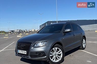 Внедорожник / Кроссовер Audi Q5 2012 в Тернополе