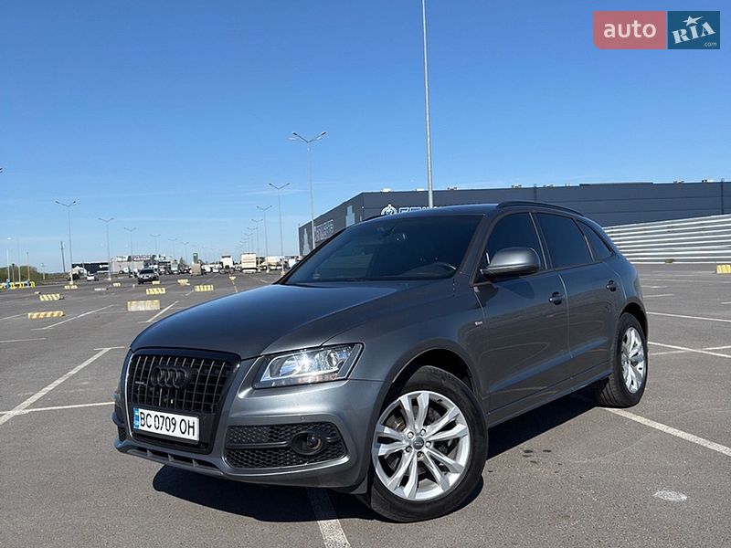 Внедорожник / Кроссовер Audi Q5 2012 в Тернополе