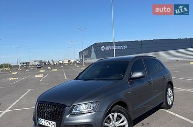 Позашляховик / Кросовер Audi Q5 2012 в Тернополі