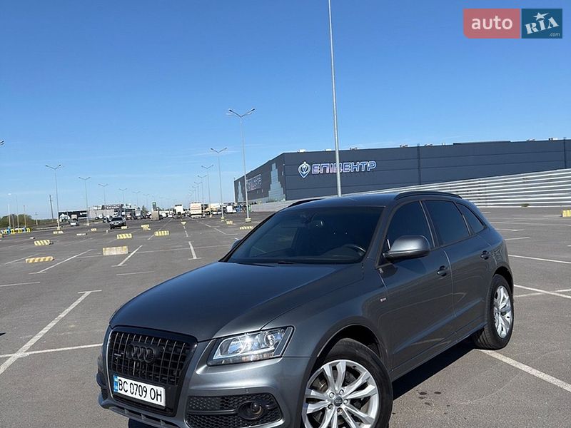 Внедорожник / Кроссовер Audi Q5 2012 в Тернополе
