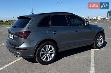 Внедорожник / Кроссовер Audi Q5 2012 в Тернополе
