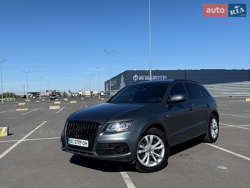 Внедорожник / Кроссовер Audi Q5 2012 в Тернополе