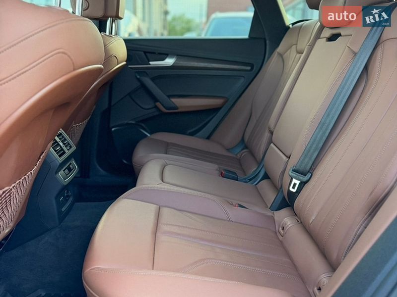 Внедорожник / Кроссовер Audi Q5 2023 в Ивано-Франковске
