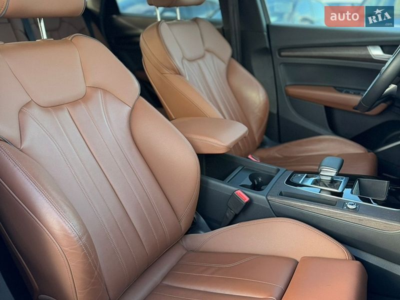 Внедорожник / Кроссовер Audi Q5 2023 в Ивано-Франковске