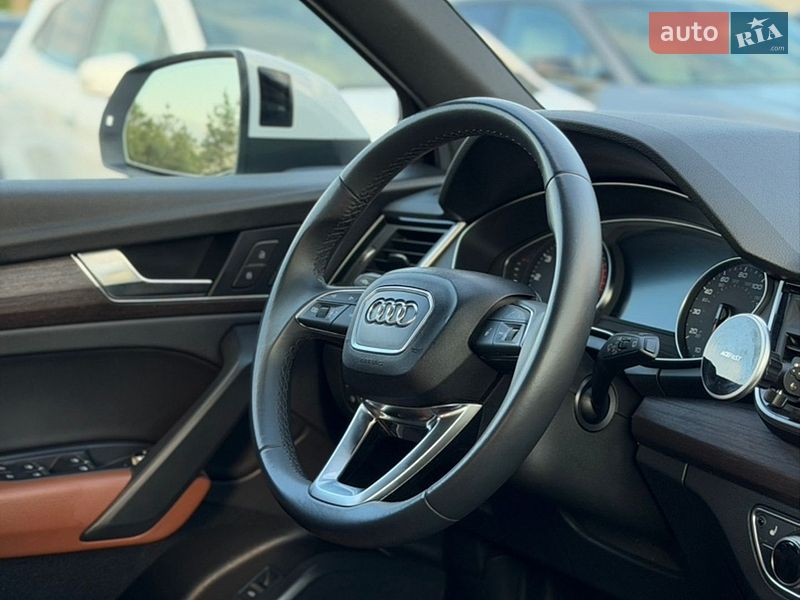 Внедорожник / Кроссовер Audi Q5 2023 в Ивано-Франковске