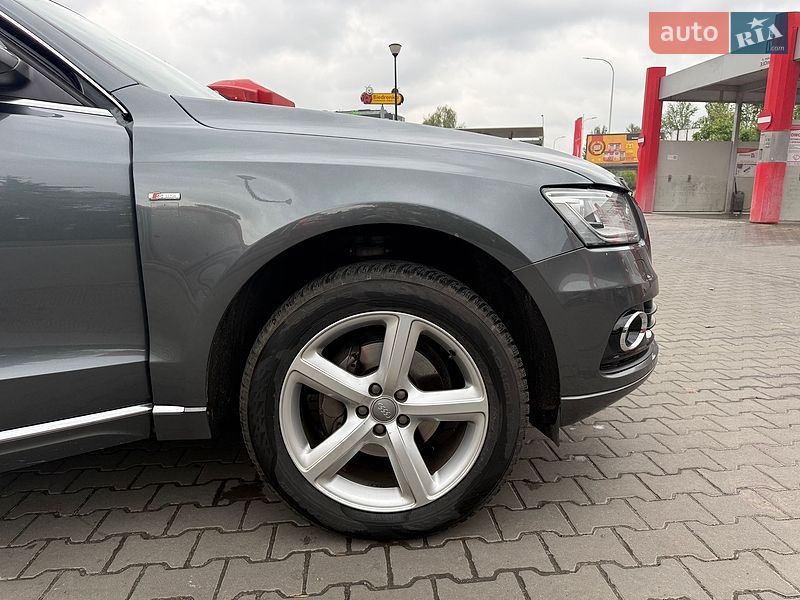 Внедорожник / Кроссовер Audi Q5 2013 в Ровно