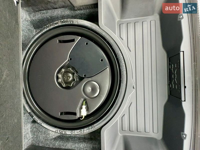 Внедорожник / Кроссовер Audi Q5 2016 в Киеве