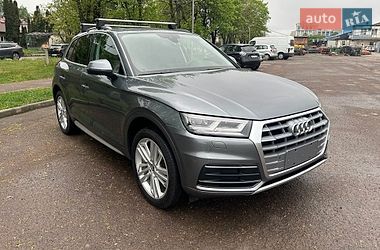 Внедорожник / Кроссовер Audi Q5 2019 в Львове