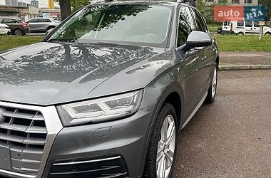 Внедорожник / Кроссовер Audi Q5 2019 в Львове