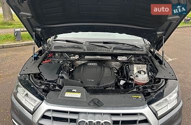 Внедорожник / Кроссовер Audi Q5 2019 в Львове