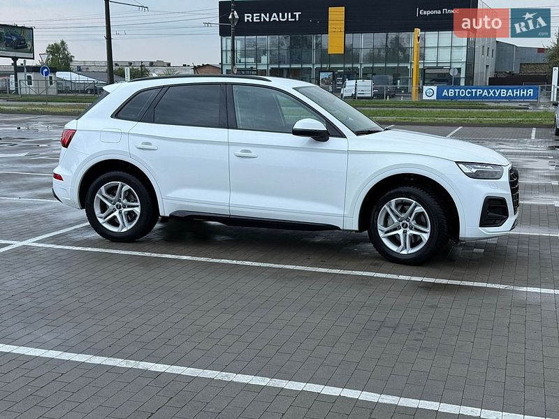 Внедорожник / Кроссовер Audi Q5 2023 в Киеве