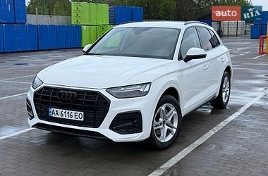 Внедорожник / Кроссовер Audi Q5 2023 в Киеве