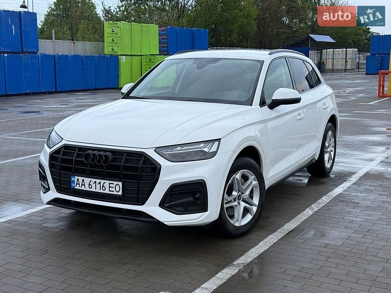 Внедорожник / Кроссовер Audi Q5 2023 в Киеве